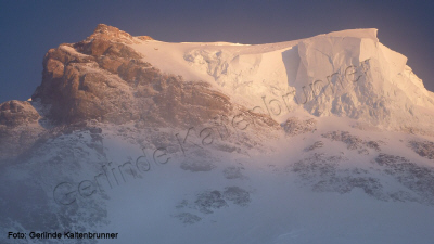 K2_Sued_3.JPG (130101 Byte)